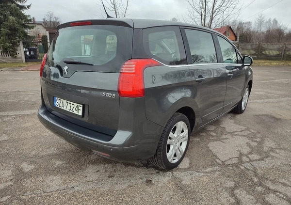 Peugeot 5008 cena 27700 przebieg: 194000, rok produkcji 2011 z Poręba małe 667